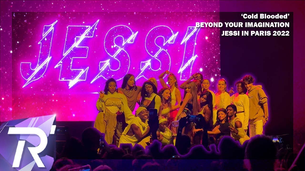 DANCING "COLD BLOODED" WITH JESSI in PARIS 10122022 CONCERT