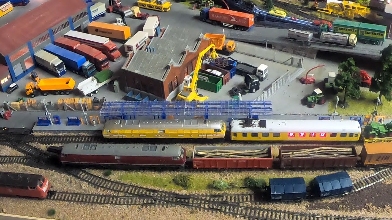 Neues von der Anlage, Märklin 49960 Messwagen,  47223 Wascosa Schiebeplanenwagen &  39321 Wiebe V320