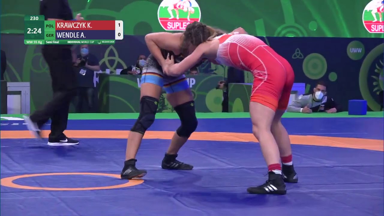 1/2 WW - 55 kg: K. KRAWCZYK (POL) v. A. WENDLE (GER)