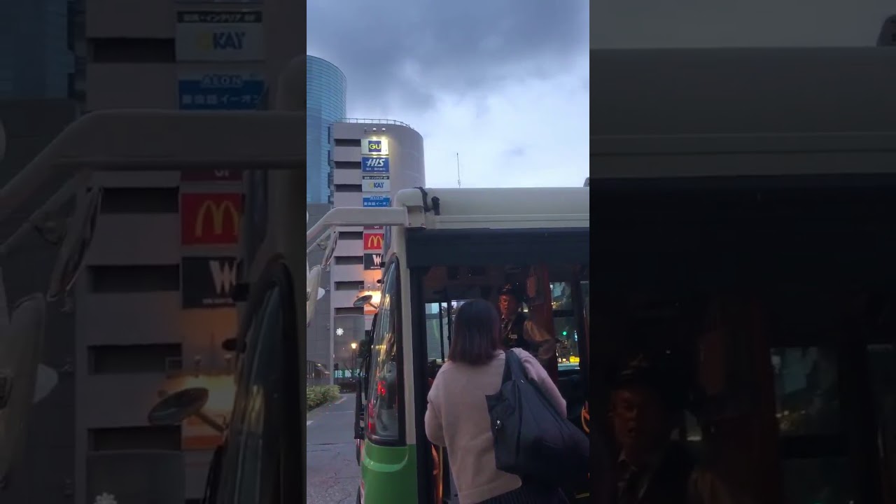 JR駅ロータリの降車場で路線バスの運転手と客のトラブル　前編　#shorts