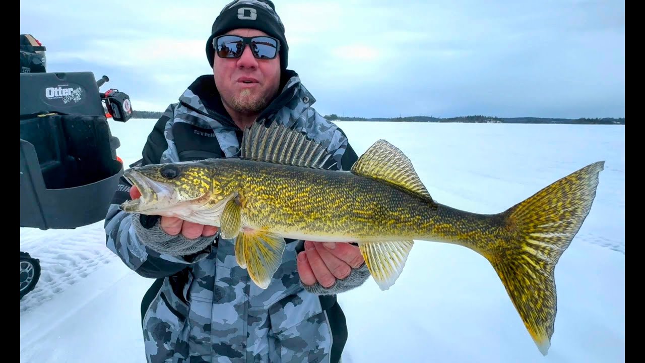 Spoon Fishing on Lake of the Woods (Ice Fishing)