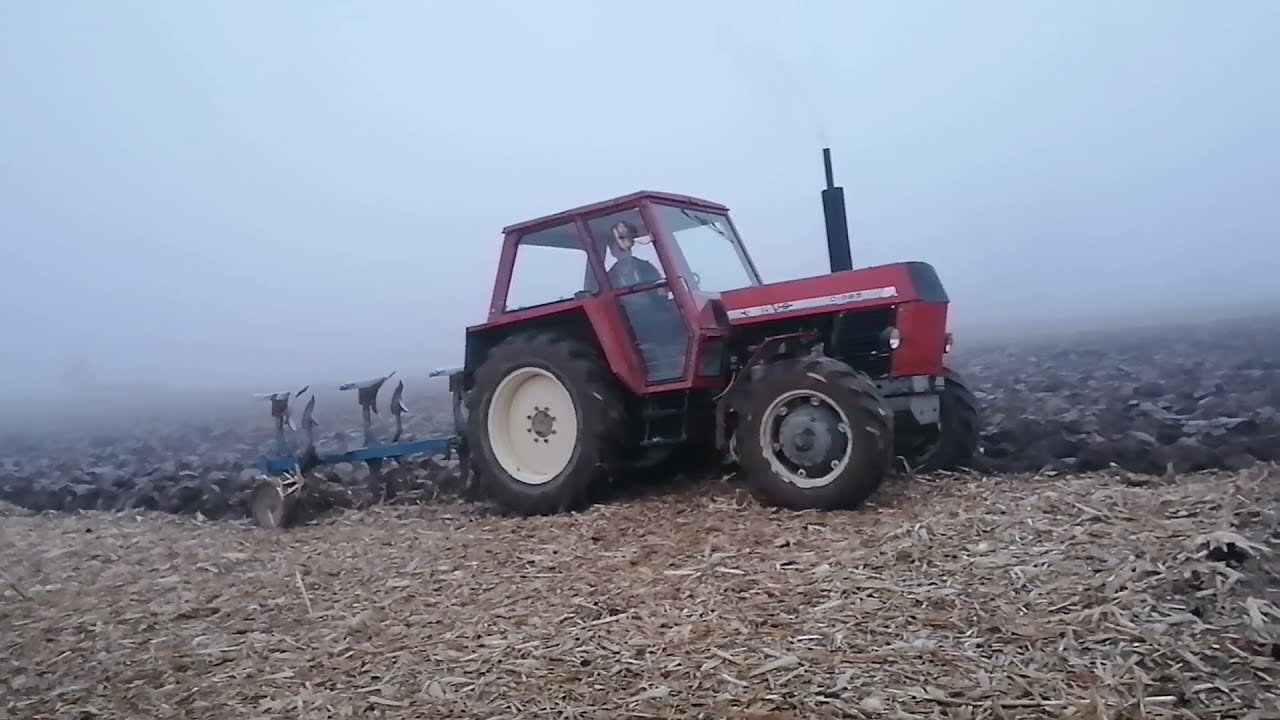 Orka zimowa 2021 - Ursus C-385a i pług obrotowy Rabewerk.