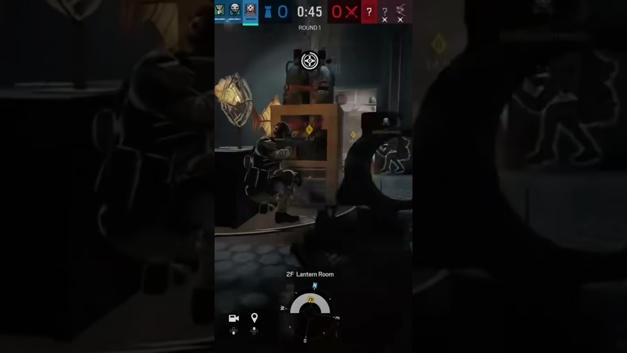 Dude?? What are you doing #gaming #whataretheythinking  #rainbowsixsiege #shorts #youtubeshorts
