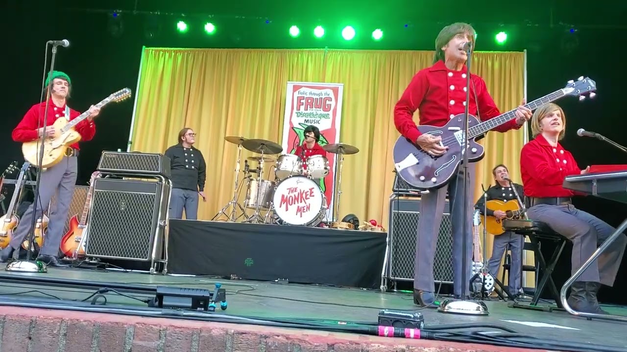 Monkee Men at the Starlight Bowl in Burbank