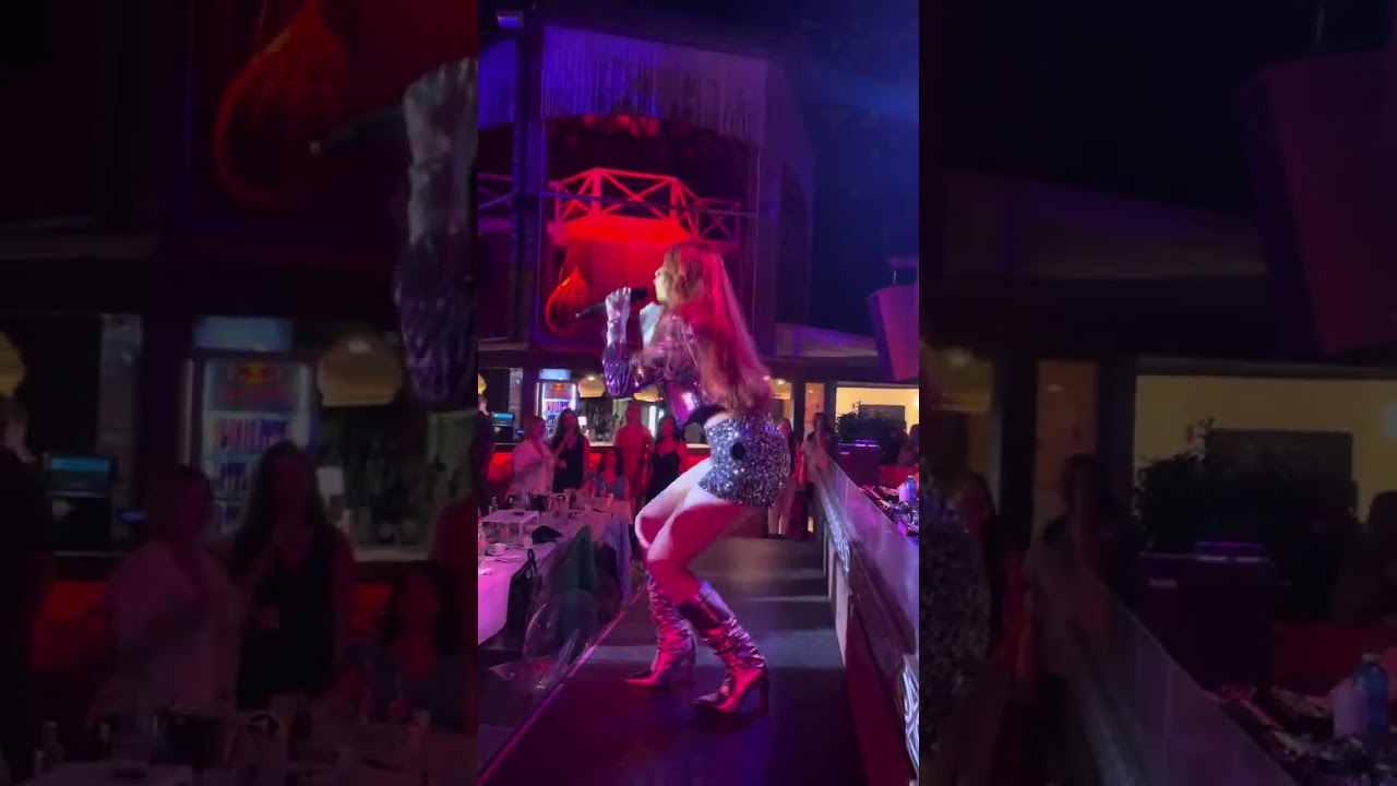 Uptown Funk - Ronnie Grace live at Villa Italia, Padova, Italy