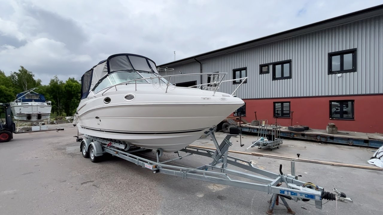 Köp Båt Sea Ray 245 Sundancer på Klaravik