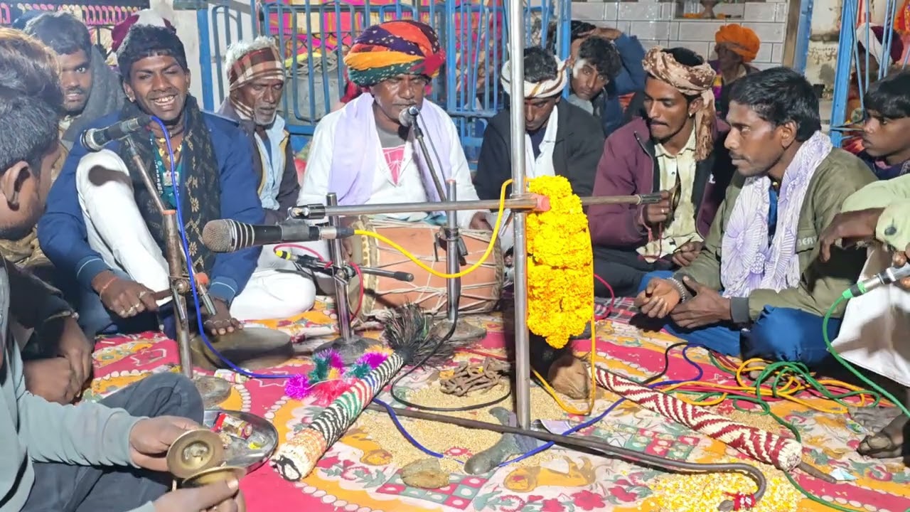ऊंचा मन्दिर पर चावड कितना प्यारा  !! गायक उदयराम भील चन्दरास बागोर  #बालूरामभील #माताजीकाभारत 