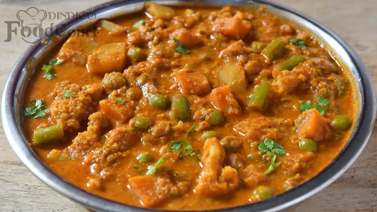 Hotel Style Veg Kurma/ Vegetable Kurma/ Side Dish for Chapati