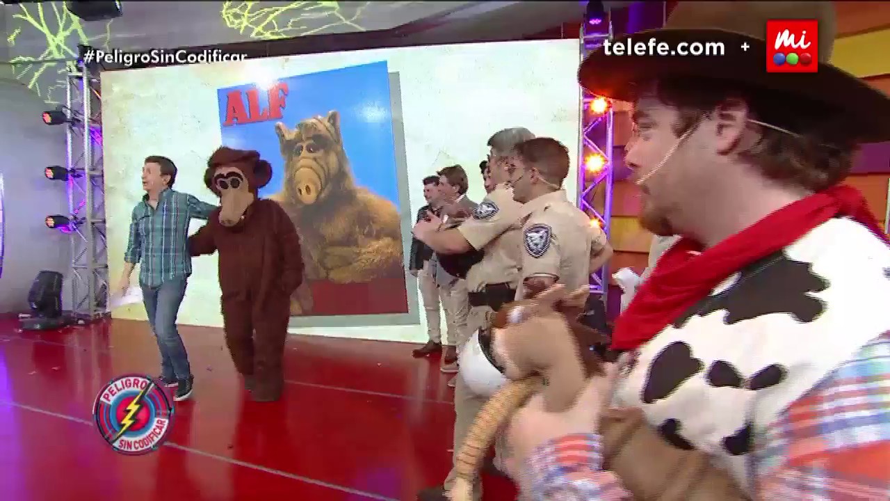 Humor de otro planeta con Alf - Peligro Sin Codificar