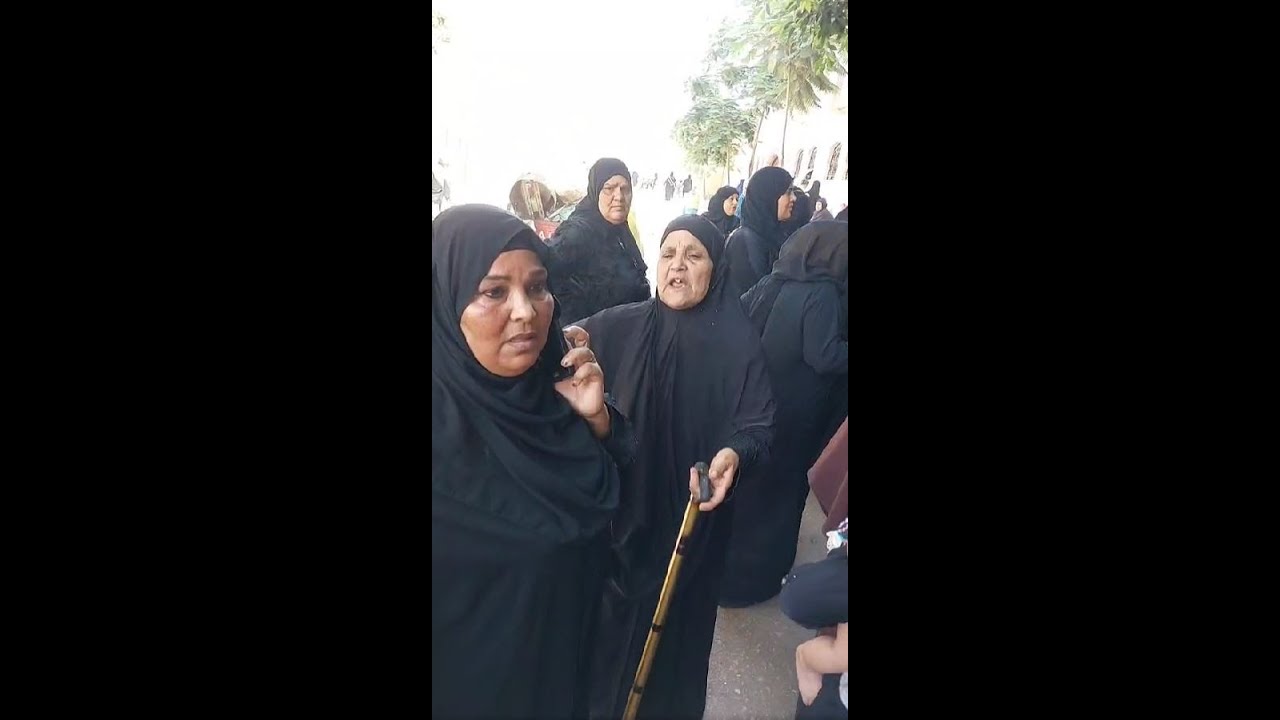 دموع وصراخ.. الأهالي ينتظرون وصول جثمان فرح طالبة طنطا المقتولة على يد صديقتها لدفنها بمقابر الأسرة