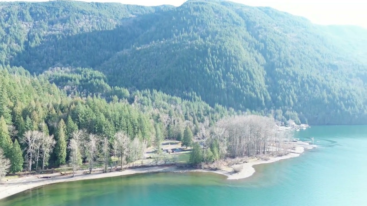 dji mini 3 at Harrison Lake, B.C.