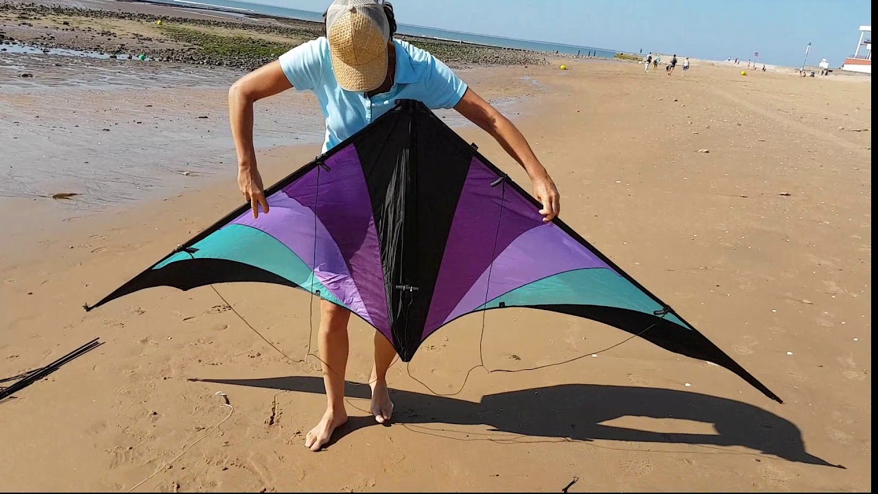 Delta stunt kite - set up