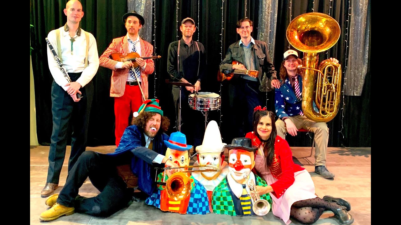 The Goodnight Circus ~ EGYPTIAN ELLA