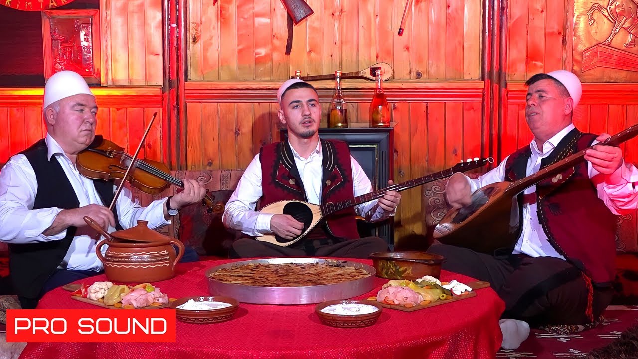 Haxhi & Blend Buqaj dhe Fadil Zulfaj - Cili është ma i bukur (4K)