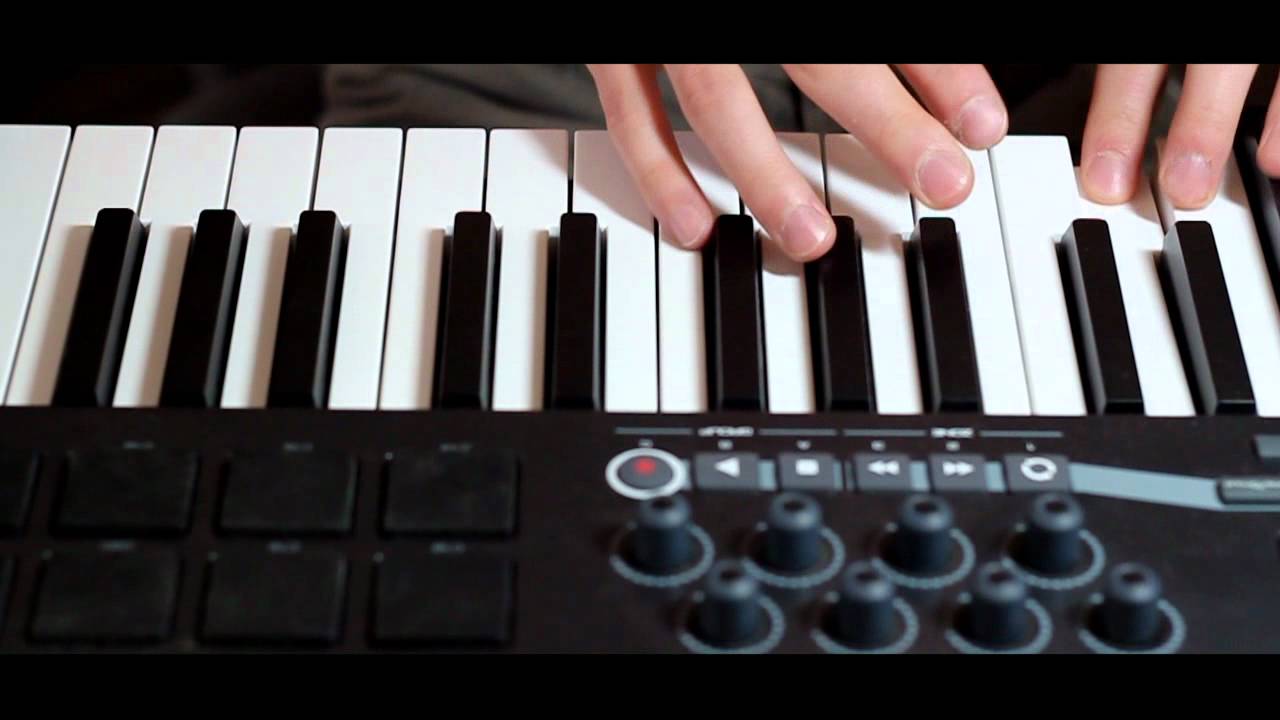 Insane Keyboard Drumming with NI Studio Drummer