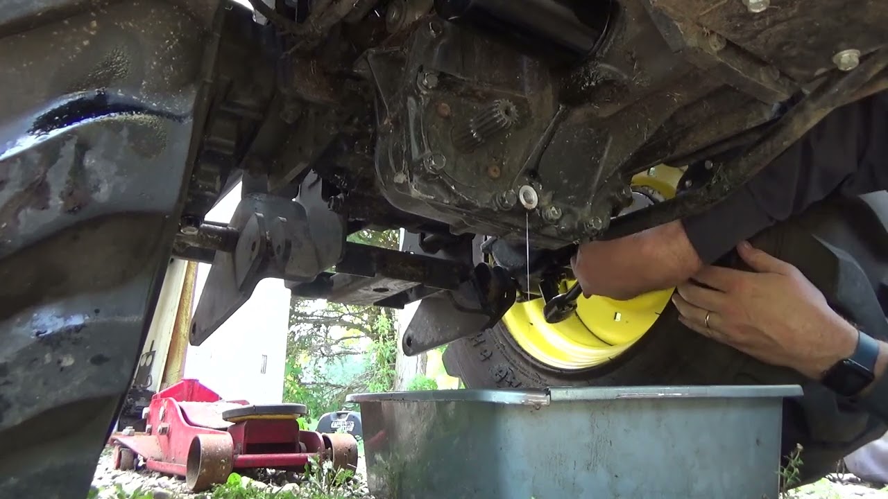2014 John Deere 2032R full Hydraulic fluid change and filters