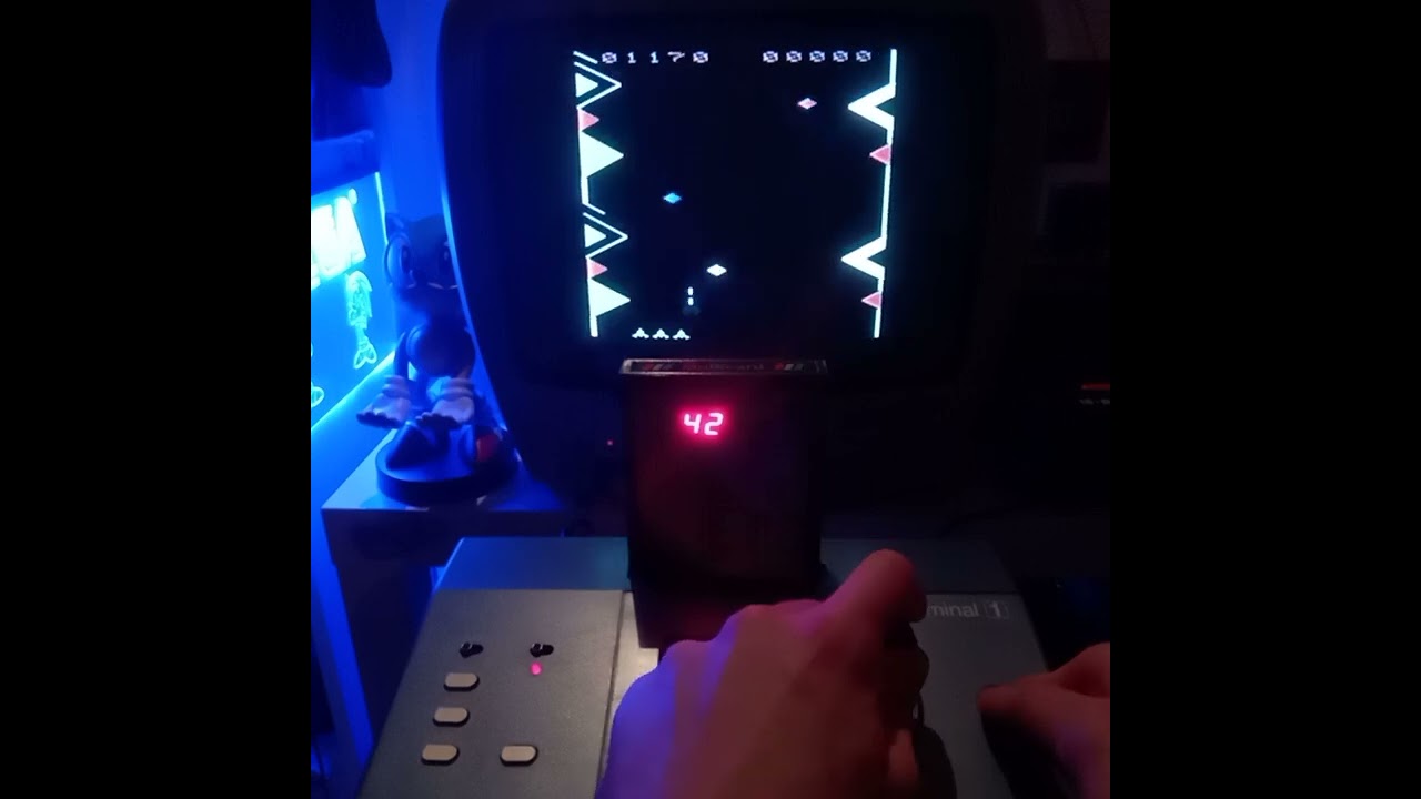 Multicard Arcadia 2001 Red Clash Gameplay tele-fever console.😎🕹🔝