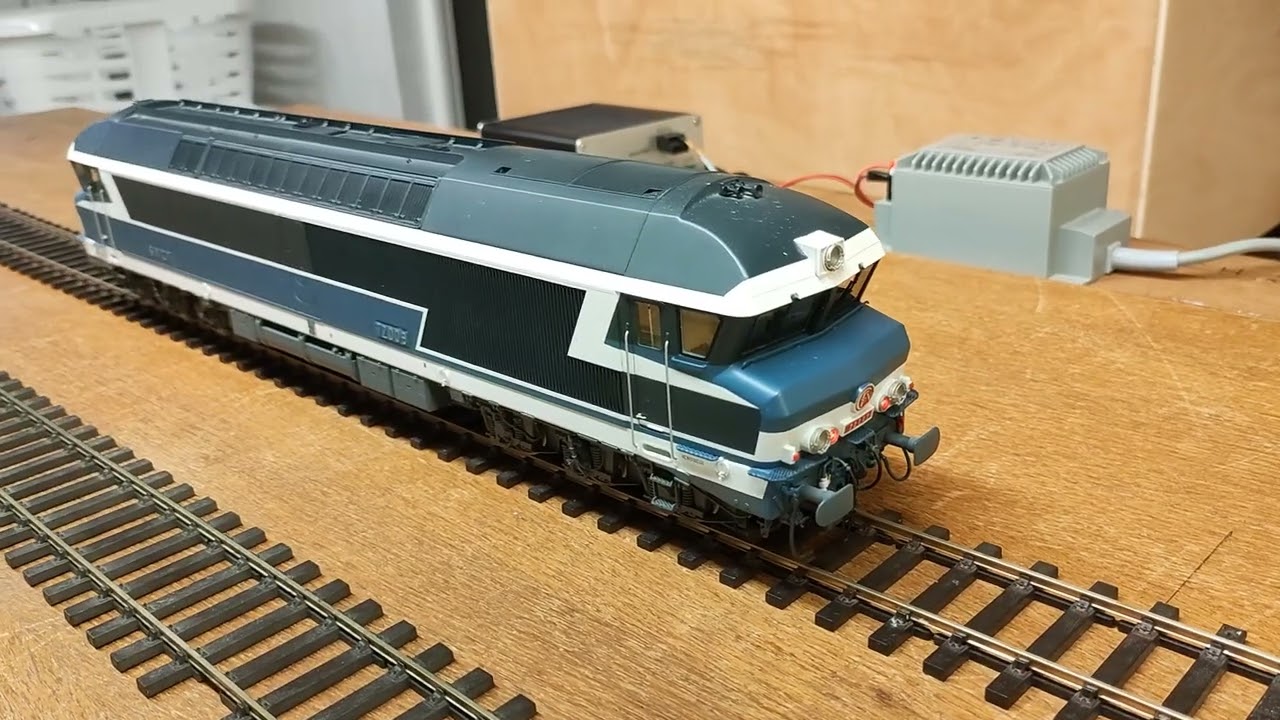 Présentation de la CC 72009 de la marque AMJL échelle zéro