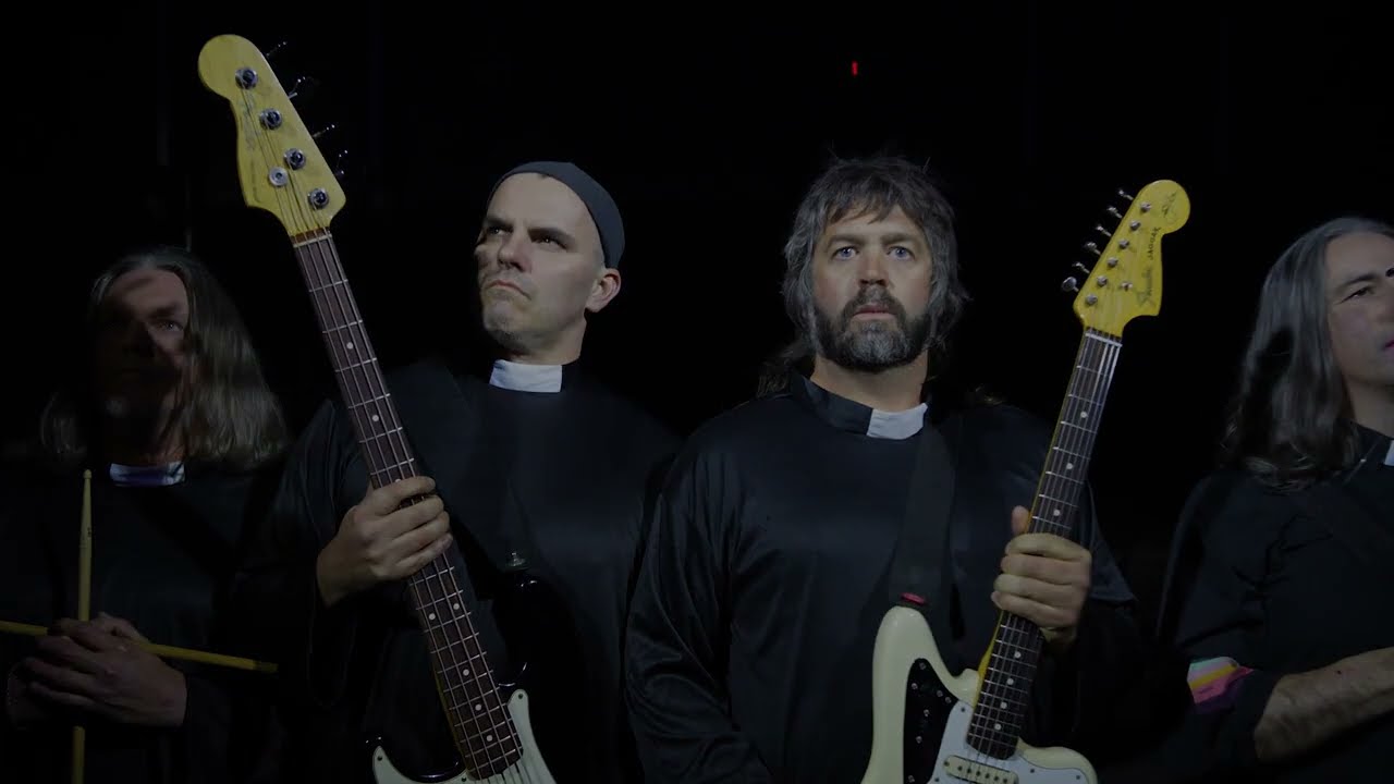 The Mean Times - Hell (Official Music Video)