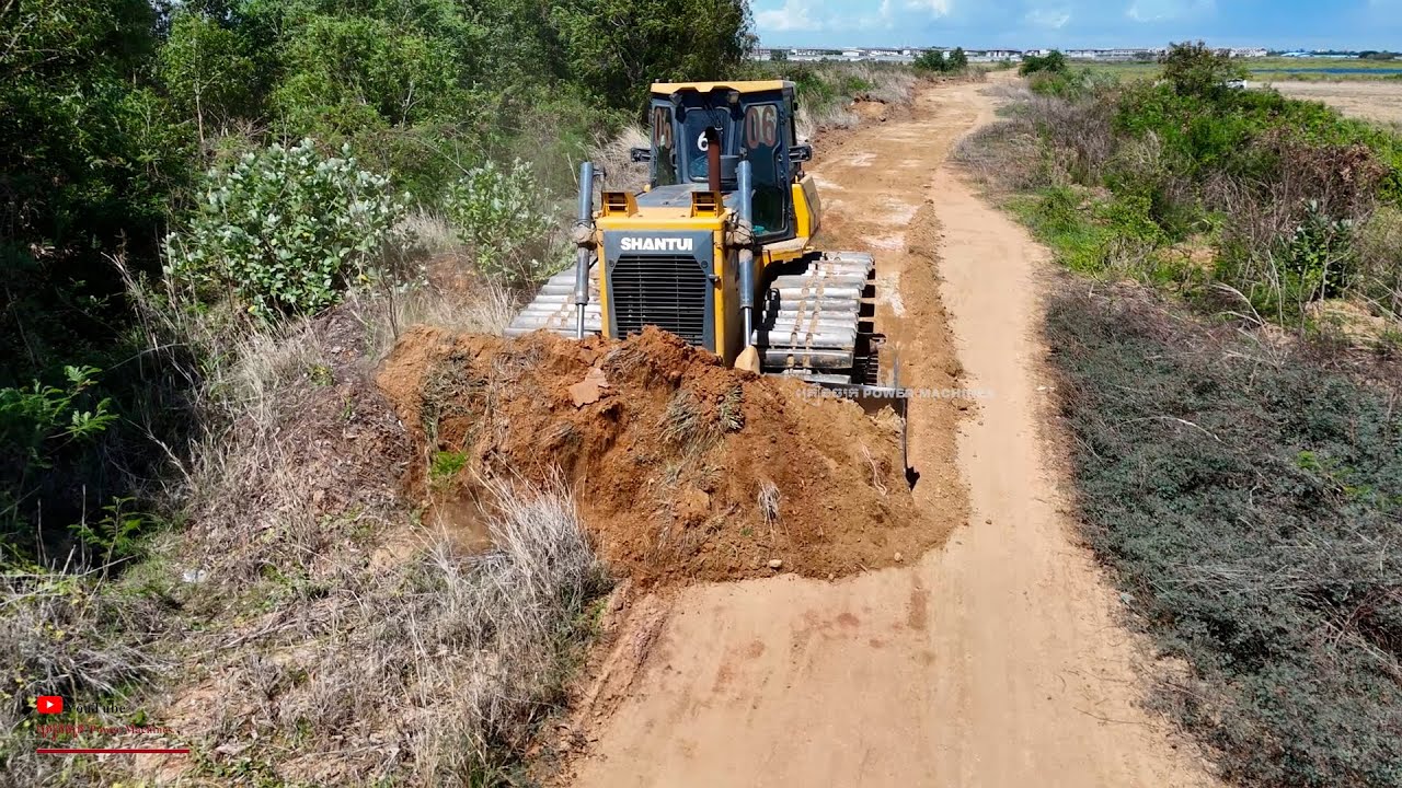 Amazing Dozer Plows Cutting On NEW Road Skill Operator & Extreme SHANTUI DH17 C2 Working