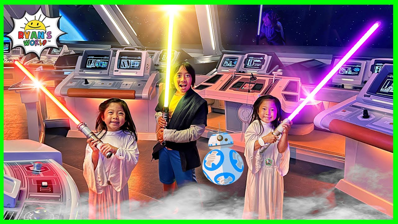 Disney World Star Wars Hotel Family Adventure!!