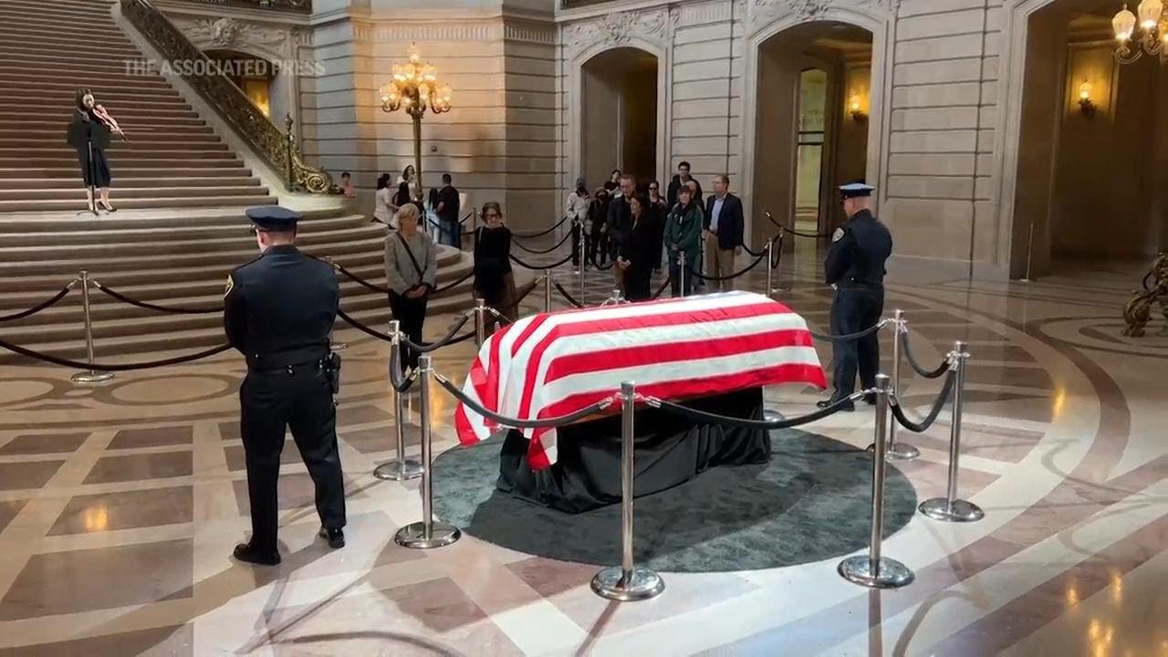 Mourners pay respects to Sen. Dianne Feinstein at San Francisco City Hall