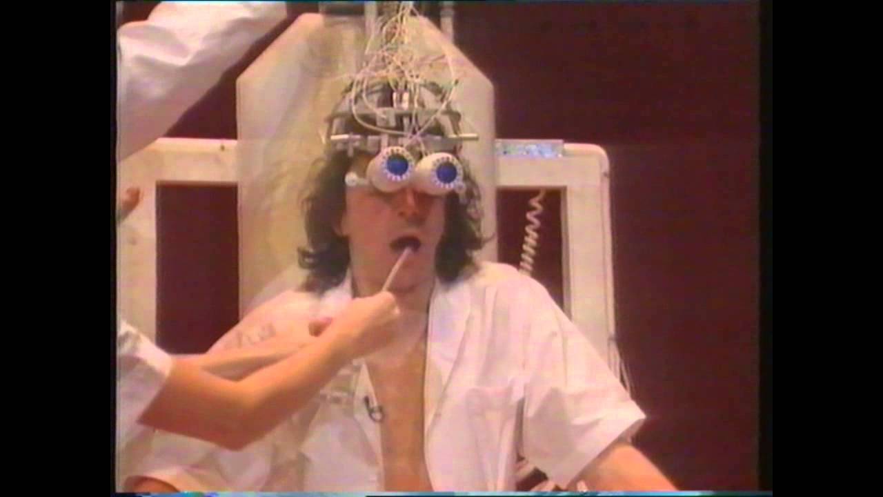 Phil Daniels in A Clockwork Orange stage play BBC 6 O'Clock News 1990