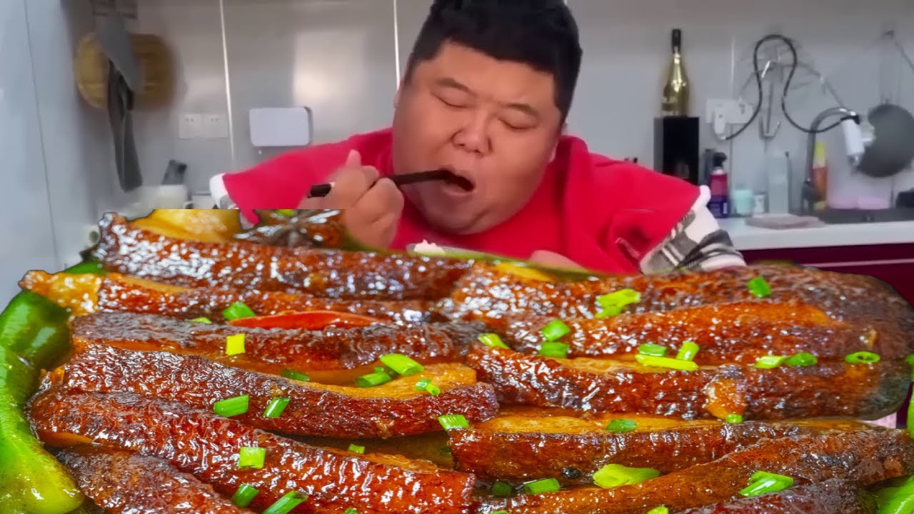 Monkey Brother made 10 pounds of pork belly into ”Ba Zi Rou”, it was so delicious!