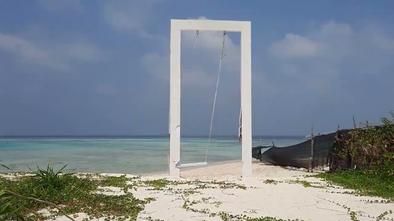 Mario's Travels - Villages, Towns, Cities - Mahibadhoo, Maldives, Part 1, The Village