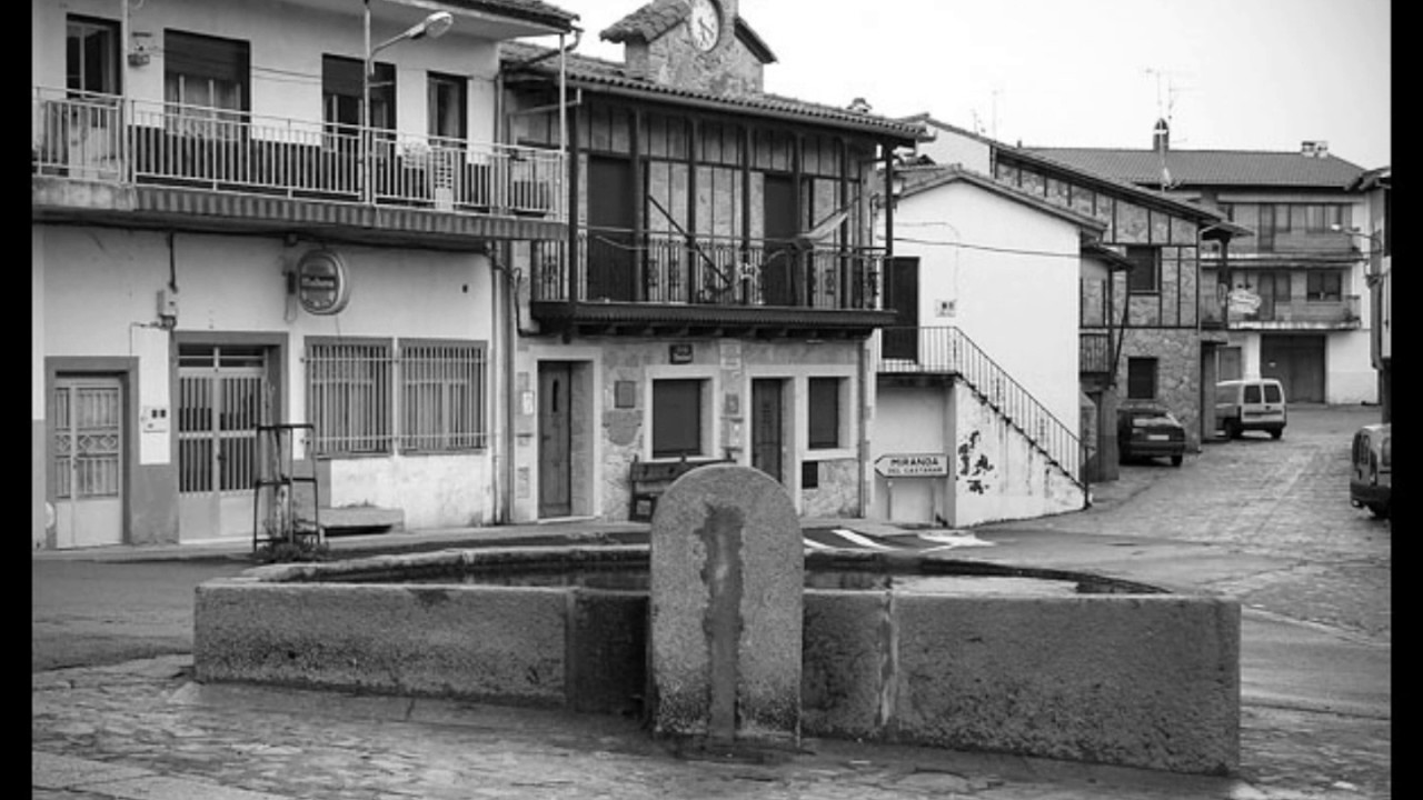 Villanueva del Conde (Salamanca) www.fotourbana.com