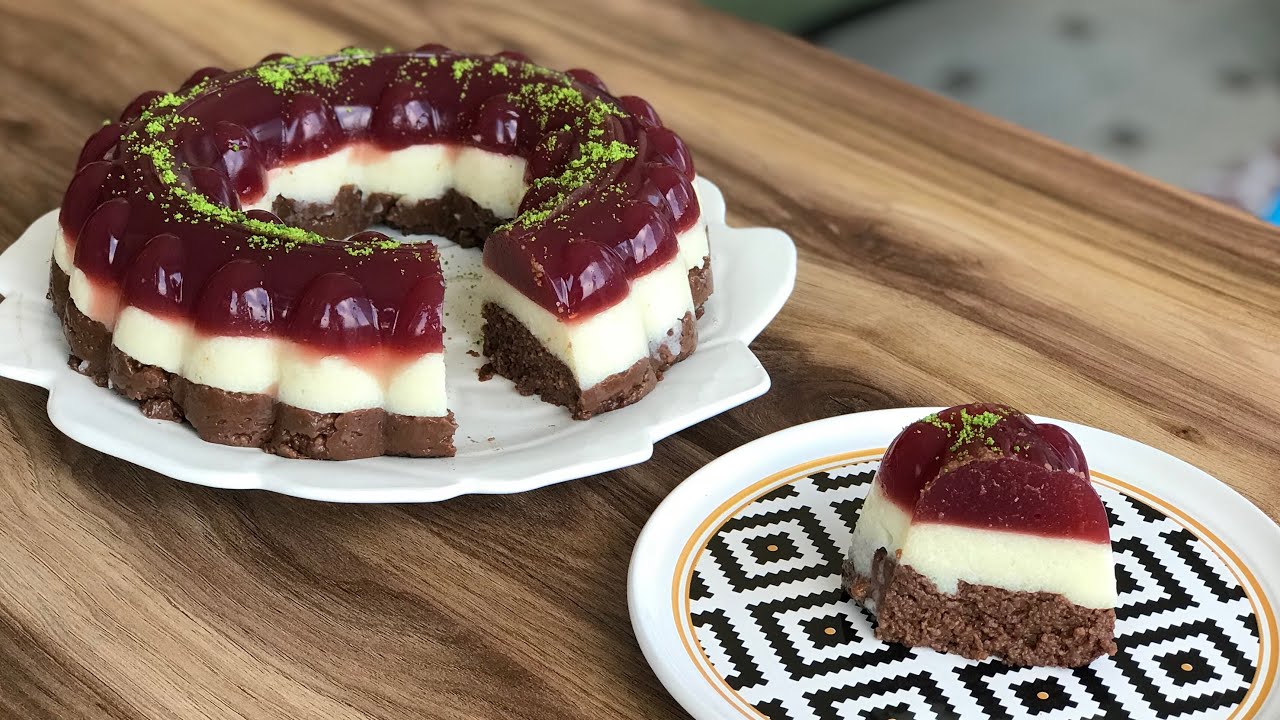 ÖYLE KOLAY Bİ TATLI Kİ YAPIMI ÇOK KOLAY 3 RENKLİ SÜTLÜ TATLI TARİFİ