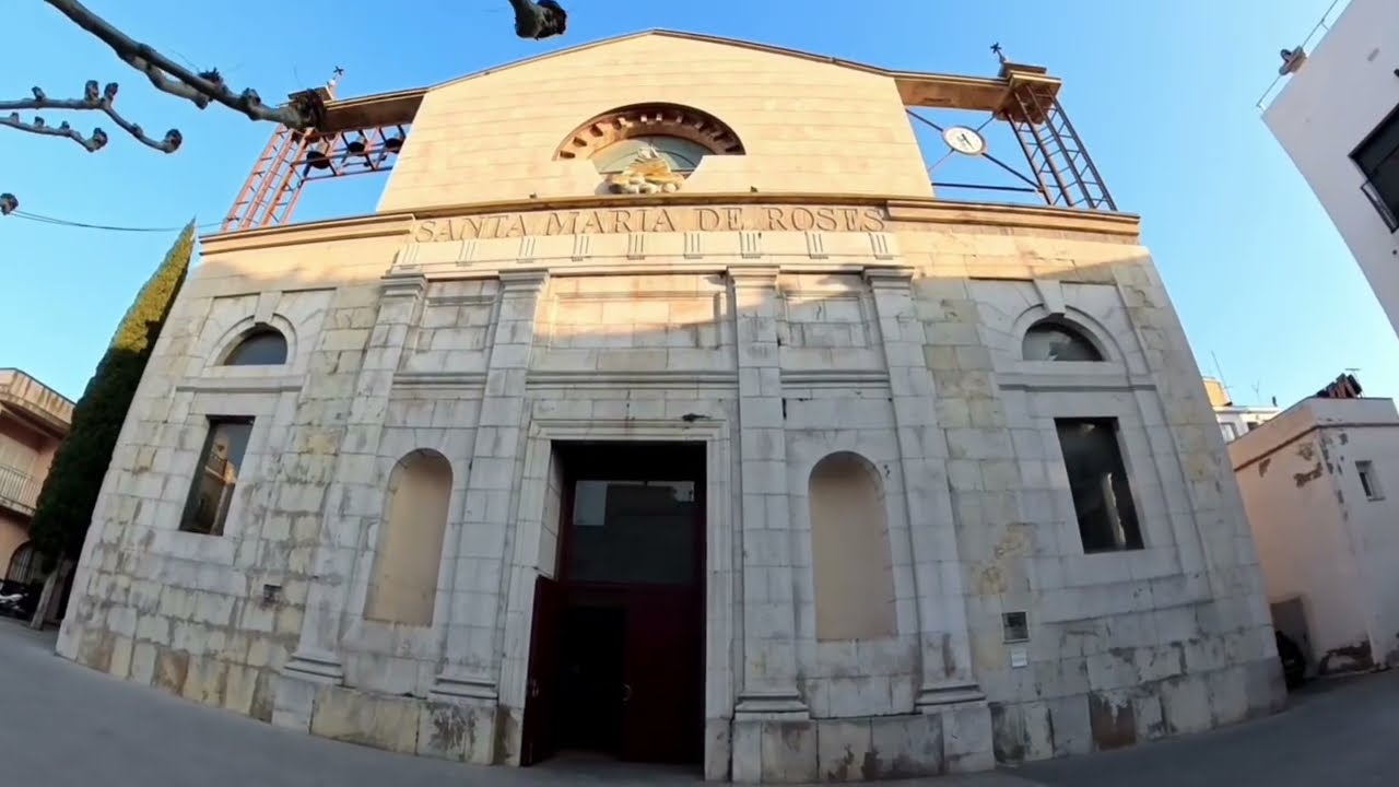 Église Santa Maria Roses Espagne.