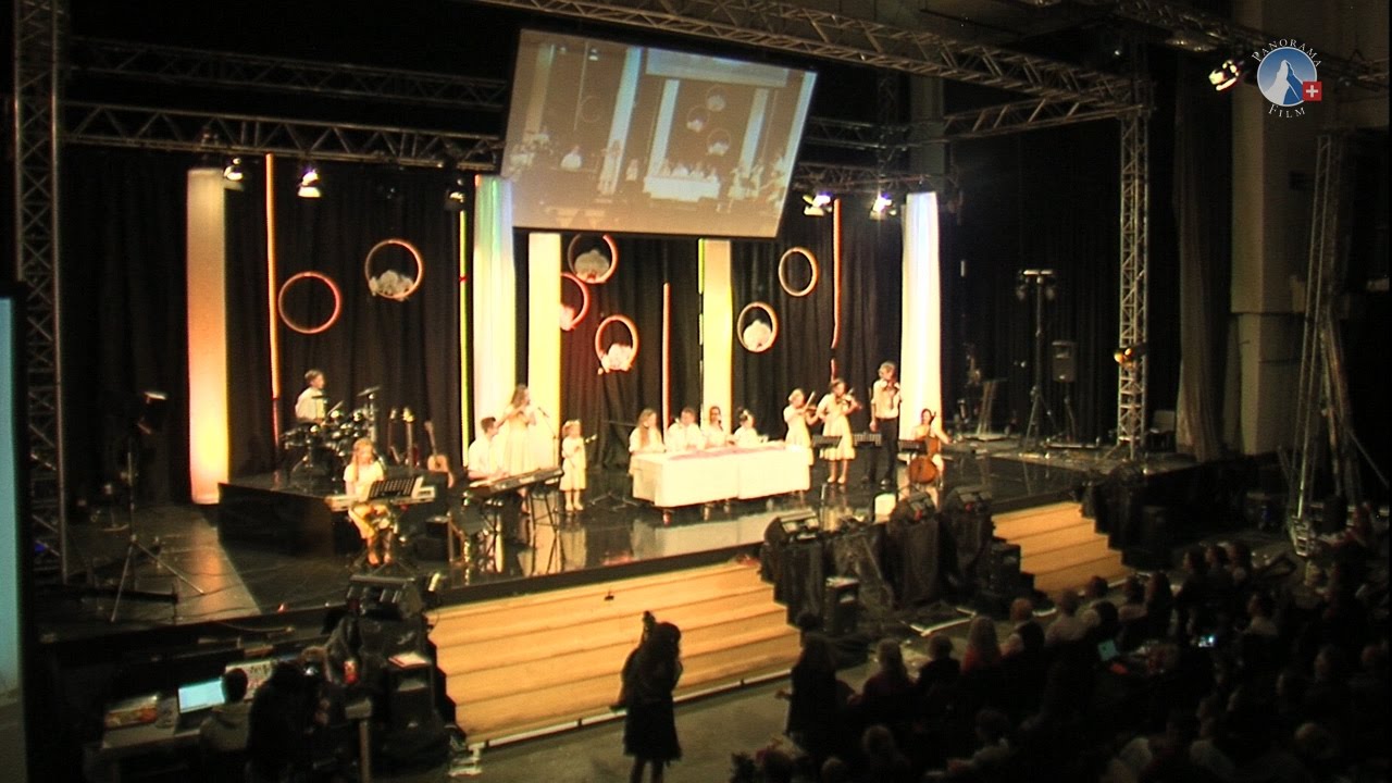 Großfamilie Gruber macht Musik / Glasorgel / LIVE