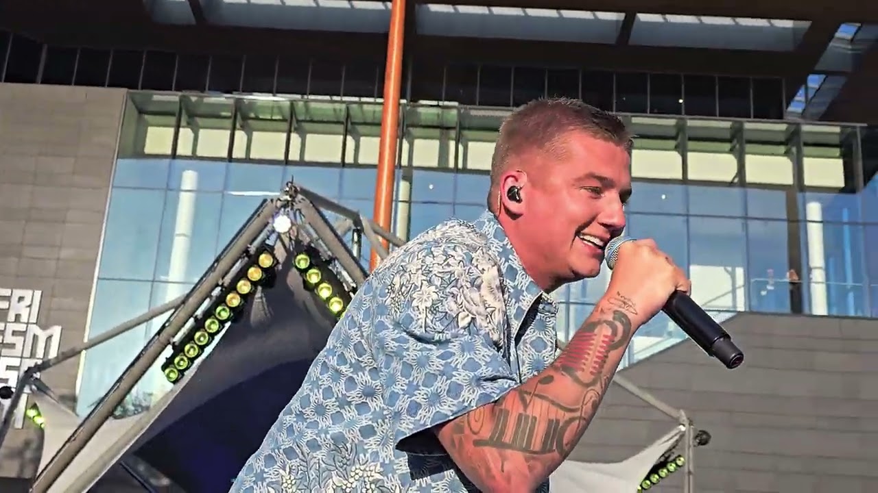 Mart Hoogkamer -  Muziekfeest op het plein - Leeuwarden 2025