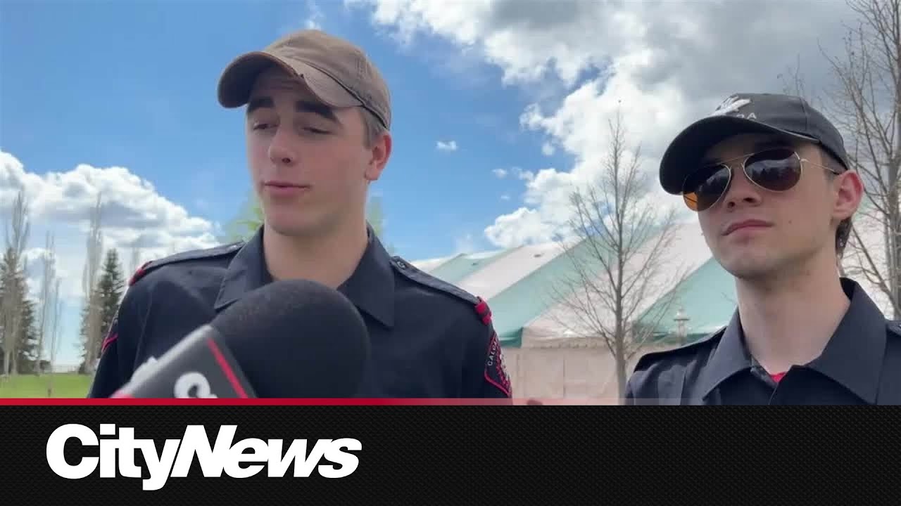 Grade 12 students experience a day in the life of Calgary Police at Student Academy