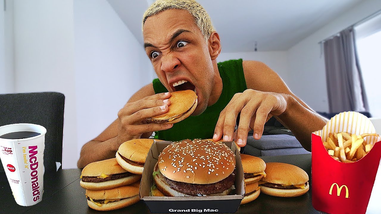 ganzes McDonald’s Menü in 60 Sekunden essen!! (Weltrekord gebrochen!)