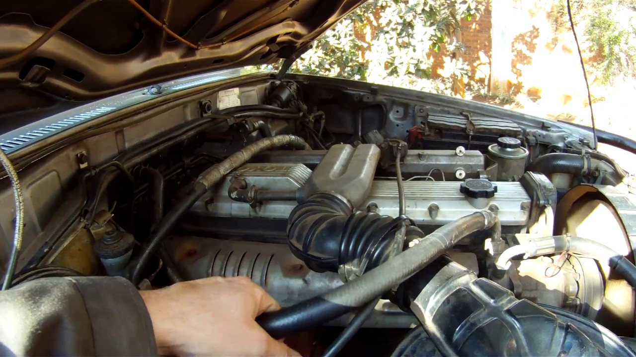 1HZ/300Tdi Engine - Land Rover guide to the Land Cruiser - 2/15