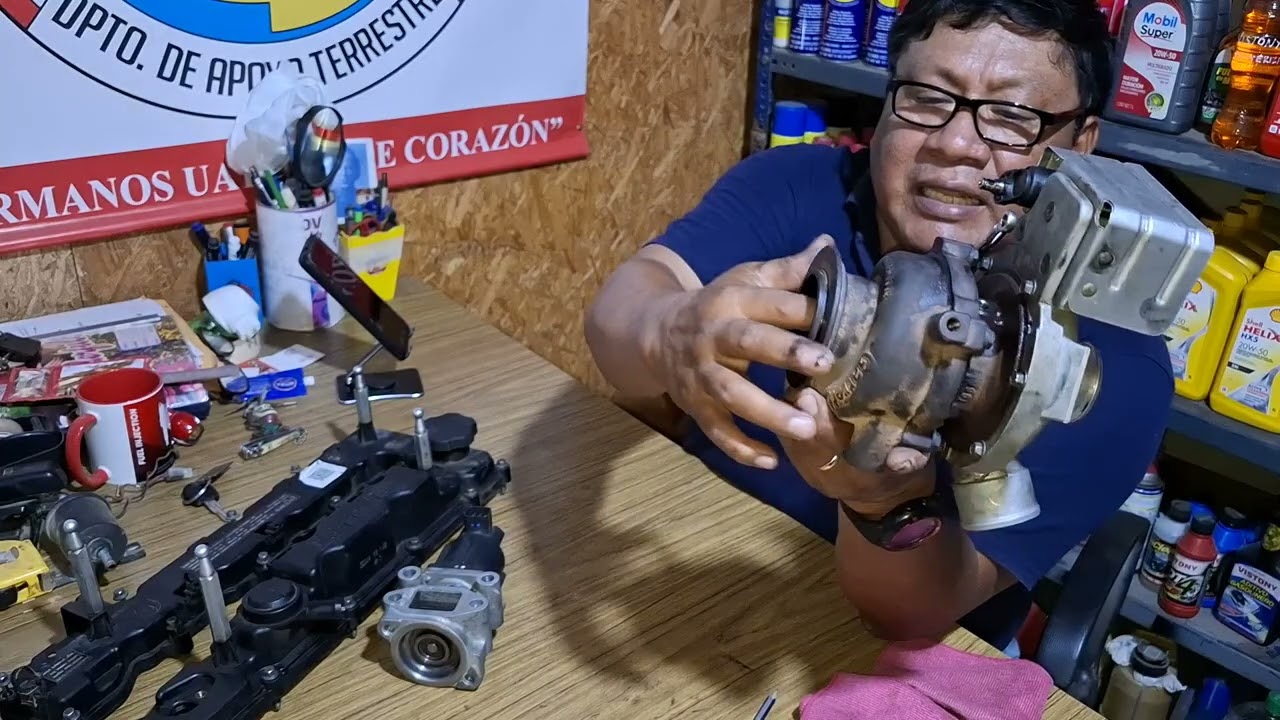 Falla de fuga bayoneta aceite Turbo y modulo PCV y programacion computadora DPF y EGR. JAT 8 motor