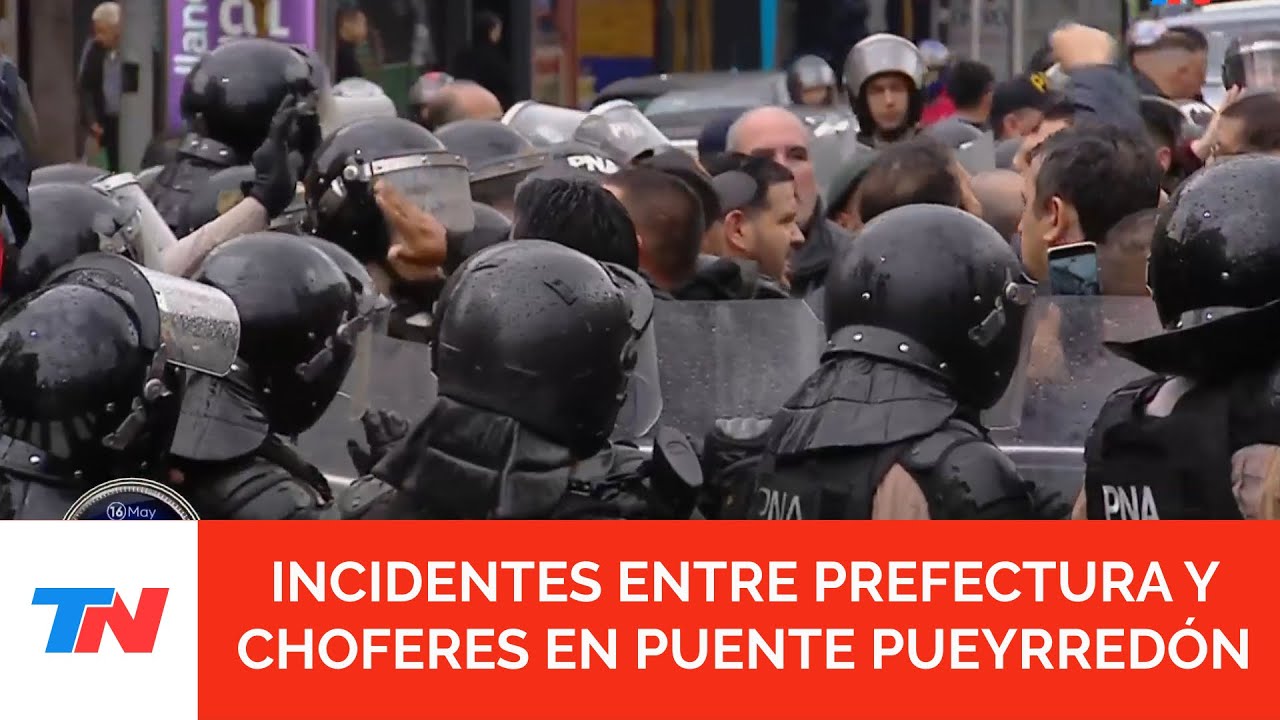 Incidentes en el Puente Pueyrredón: la policía desalojó una protesta de choferes de colectivo