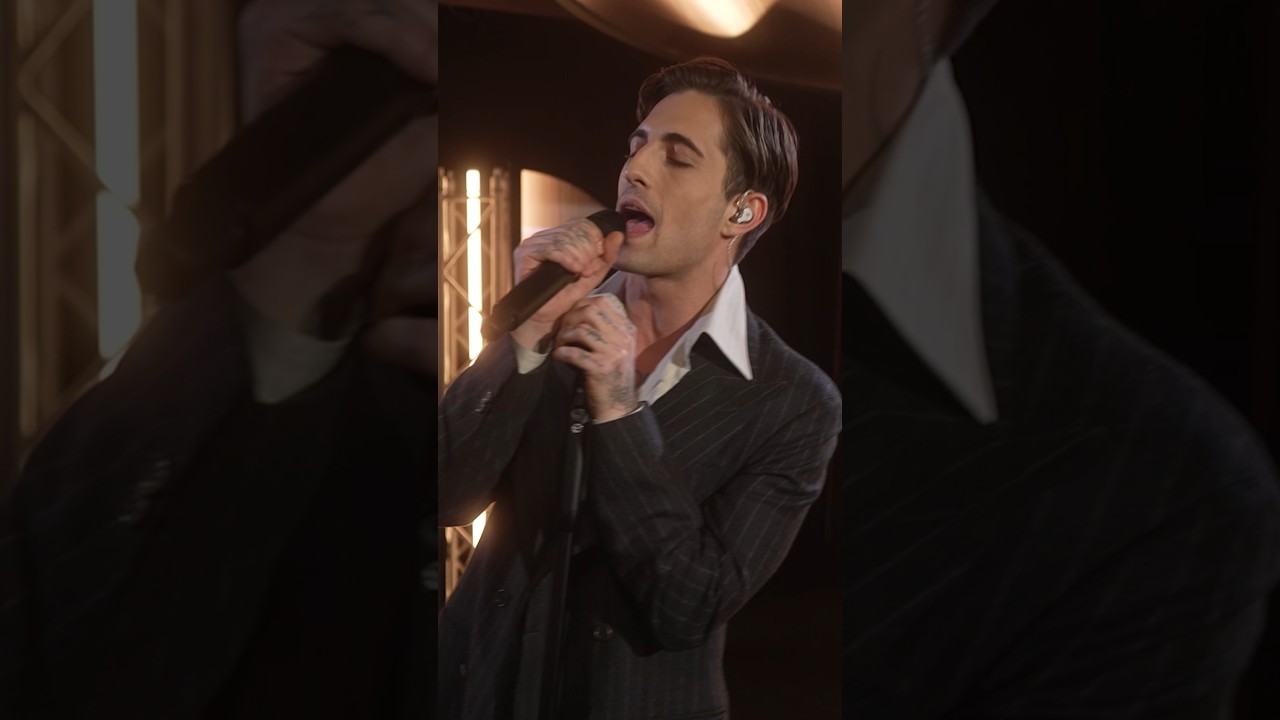 Damiano David performt 