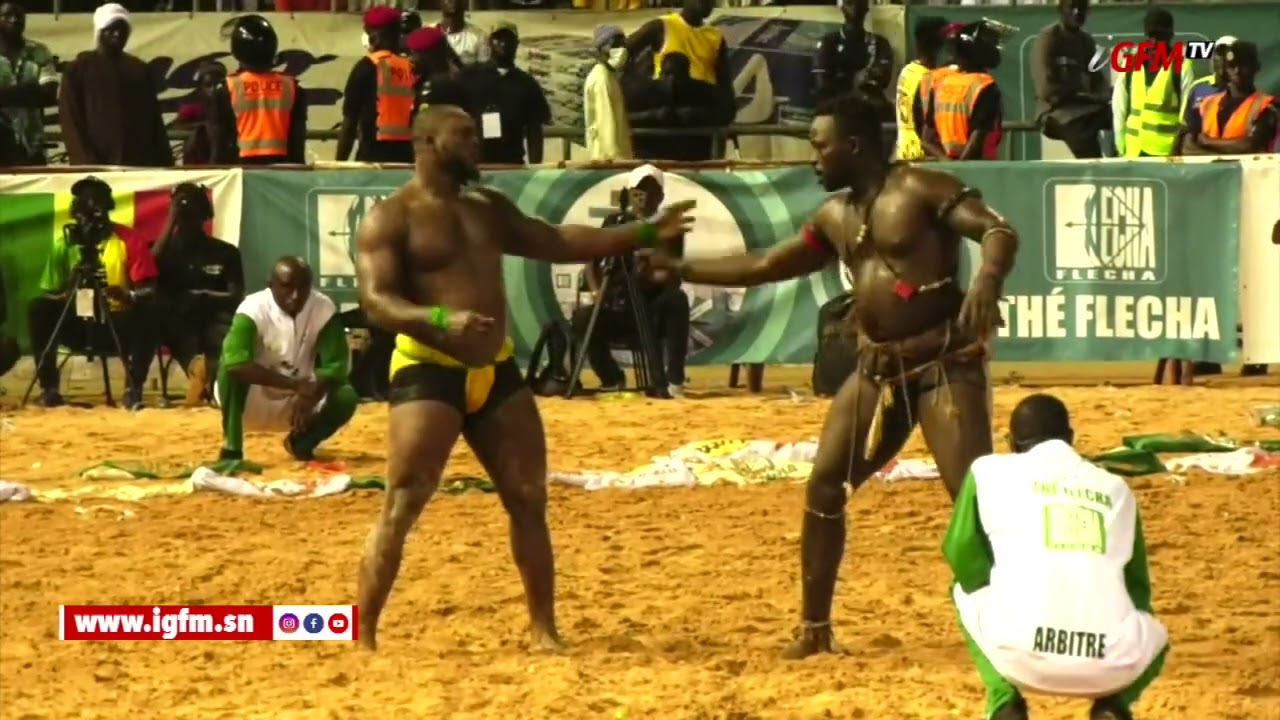 Modou lo vs  Siteu : Revivez le combat de A &agrave; Z !!!