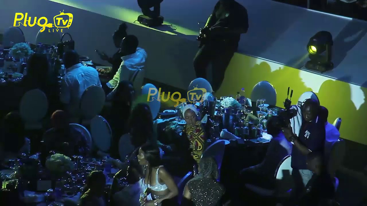 WATCH TIWA SAVAGE 'S PERFORMANCE'S WARRI AGAIN 12TH EDITION 2018