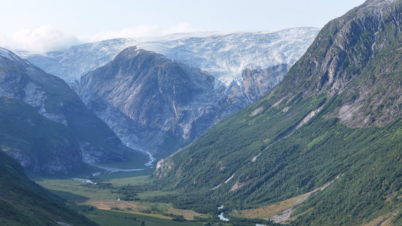 Norwegens einzigartige Landschaften, erfahren mit unserem Spyder im August 2025 Teil 3