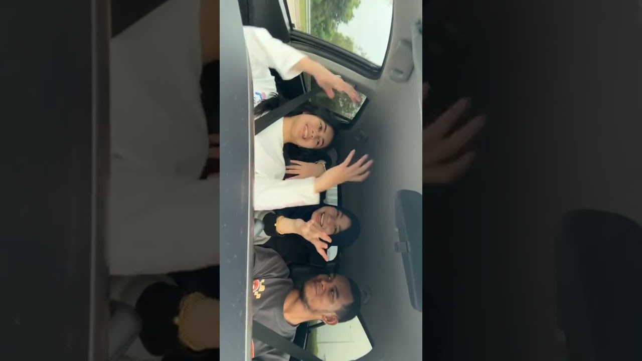Live Instagram Sintya Marisca lagi jalan jalan naik mobil bersama teman terbaru