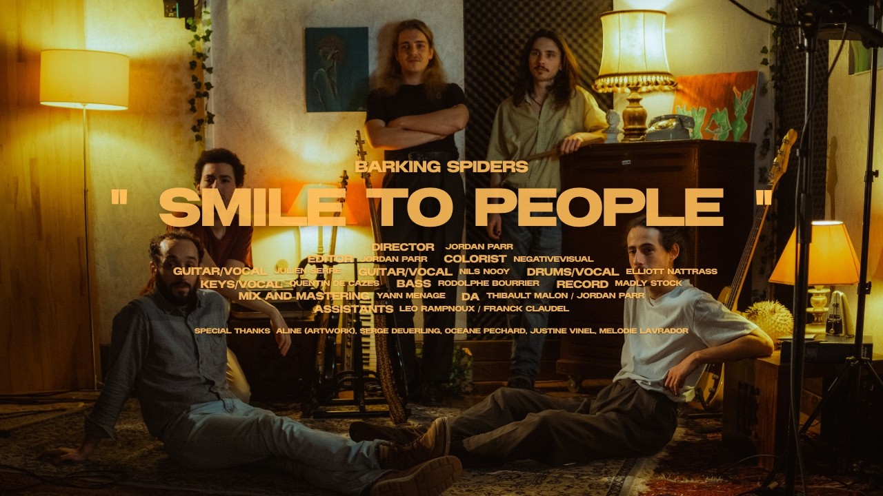 The Barking Spiders - Smile to People (Live at Berduquet)