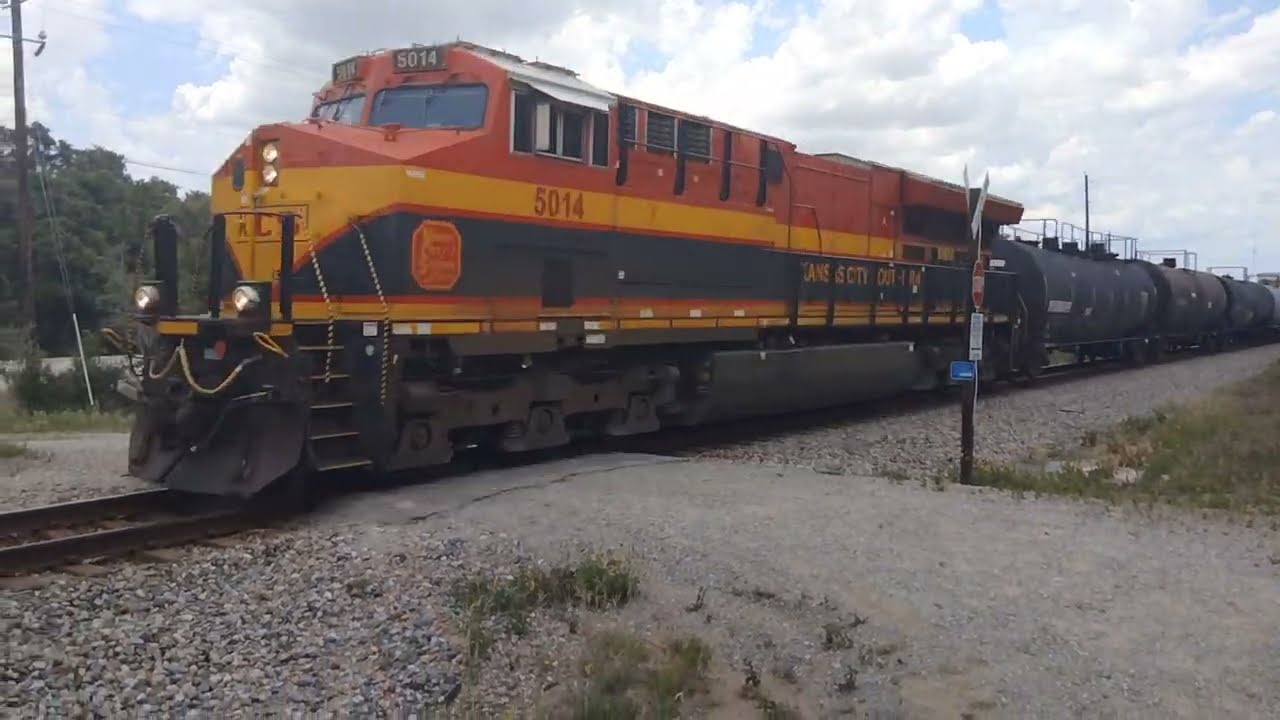 KCS leads a mixed Train in Inez TX with rear DPU