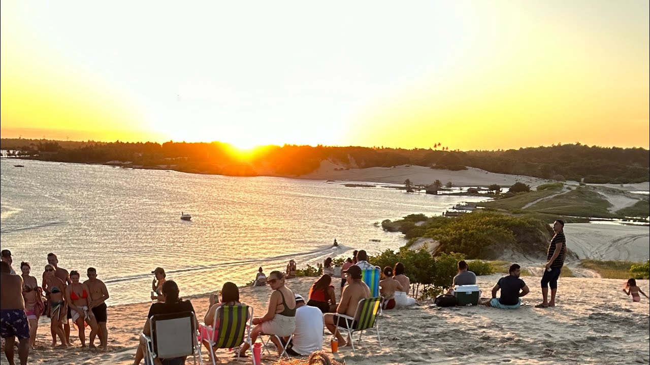 DUNA DO POR DO SOL. Lagoa. URUAÚ. Ceará