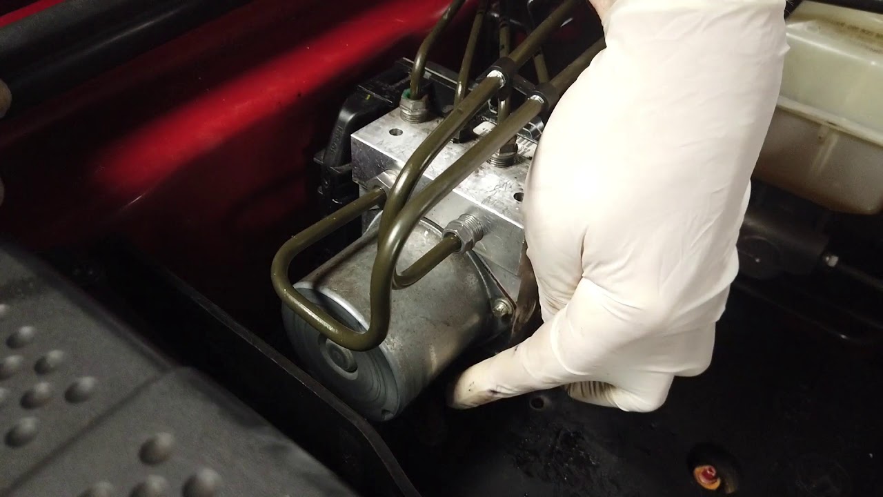 Range Rover Sport L320 ABS Brake Pump Replacement