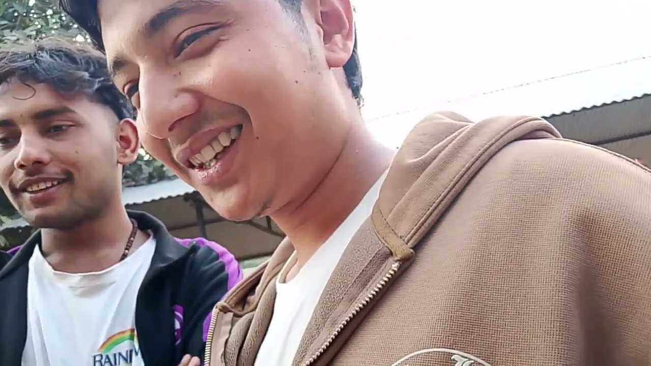 Bazar ghum gham la.