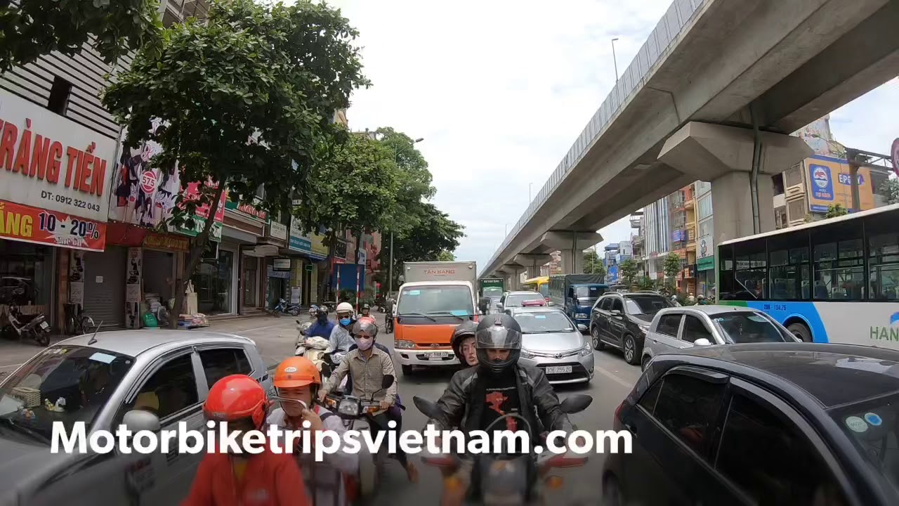 Ha Noi Traffic l Motorbike Trips Vietnam 2019